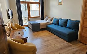 Pokoje I Apartamenty Krupowki 36